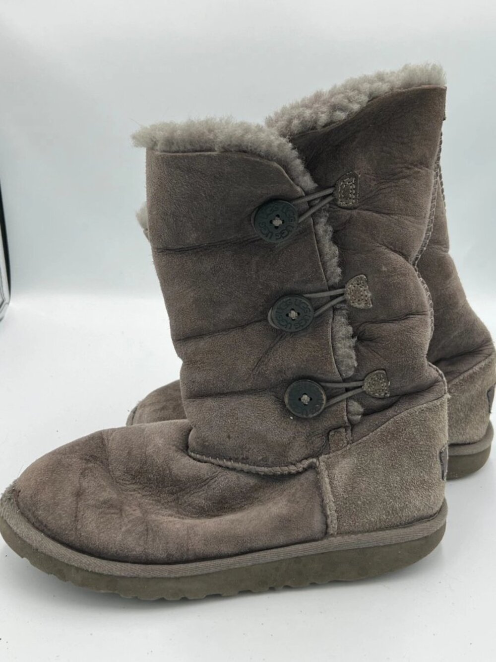 UGG Womens Gray Bailey Button Triplet Winter Boots Suede Fur Lined Mid Calf 4